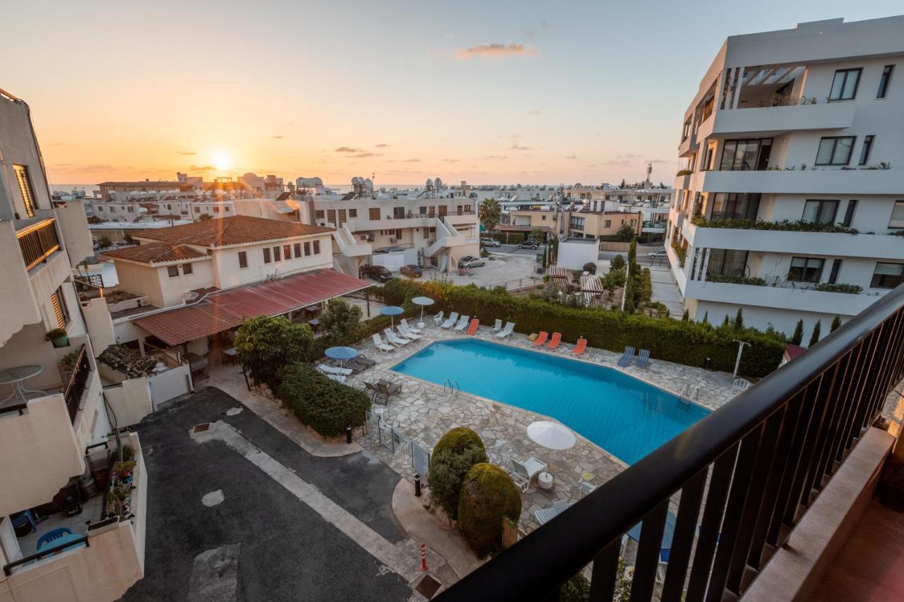 Alexis Apartments - Lovely 2-Bedroom With Swimming Pool Paphos Exterior foto